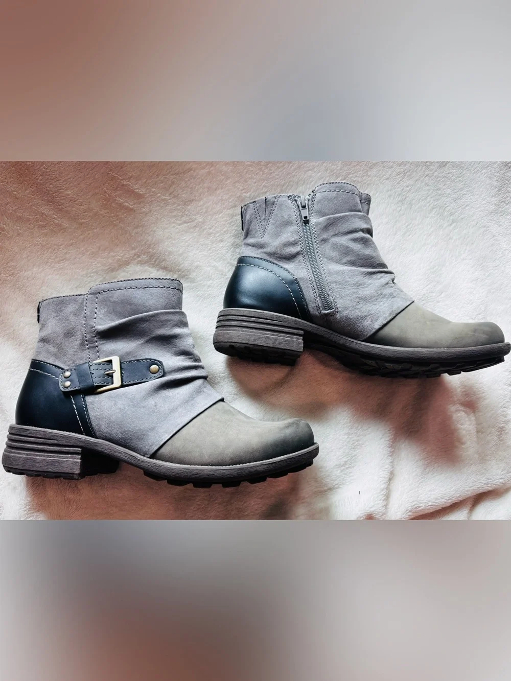 Earth Origins Women’s Gray Ankle Boots Size 9 | Buckle Side Zip Moto Booties